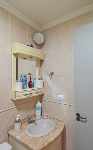 Apartamento à venda com 76m², 2 quartos e 1 vagaBanheiro Social