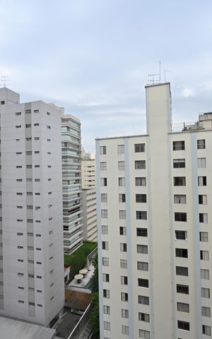 Apartamento à venda com 76m², 2 quartos e 1 vagaVista da Sala