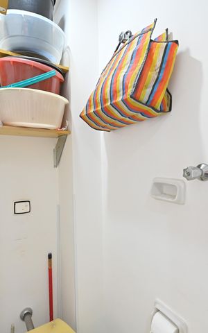 Apartamento à venda com 76m², 2 quartos e 1 vagaBanheiro de Serviço