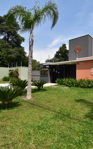 Apartamento para alugar com 51m², 2 quartos e 1 vagaFachada do condomínio