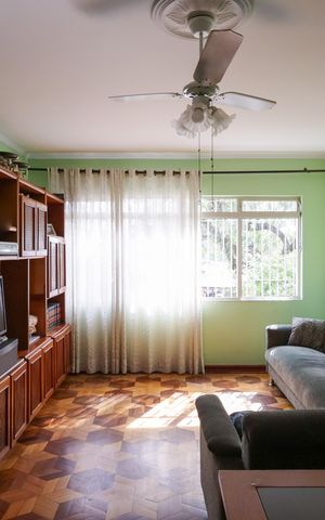 Casa para alugar com 300m², 4 quartos e 3 vagas Casa para alugar com 300m², 4 quartos e 3 vagasSala