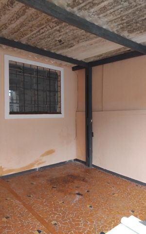Casa à venda com 87m², 3 quartos e 1 vaga Casa à venda com 87m², 3 quartos e 1 vagaÁrea externa