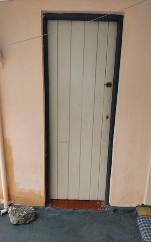 Casa à venda com 87m², 3 quartos e 1 vaga Casa à venda com 87m², 3 quartos e 1 vagaÁrea externa