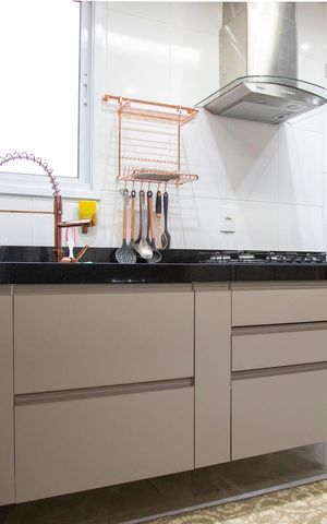 Apartamento à venda com 121m², 3 quartos e 3 vagas Apartamento à venda com 121m², 3 quartos e 3 vagasCozinha