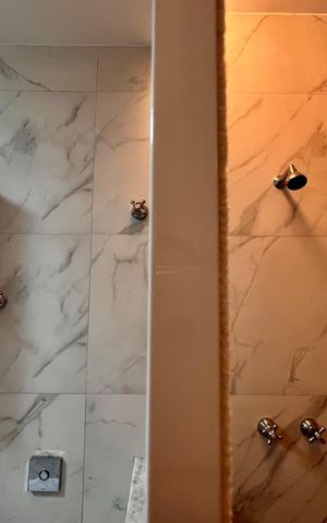 Apartamento à venda com 210m², 4 quartos e 1 vaga Apartamento à venda com 210m², 4 quartos e 1 vagaBanheiro