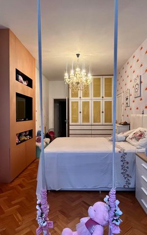 Apartamento à venda com 210m², 4 quartos e 1 vaga Apartamento à venda com 210m², 4 quartos e 1 vagaQuarto 3