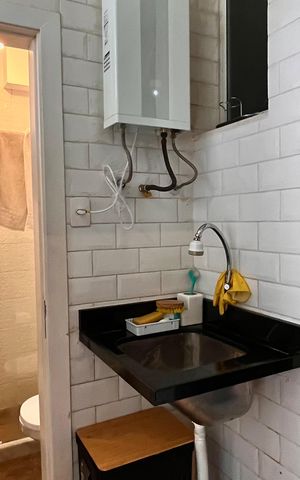 Apartamento à venda com 210m², 4 quartos e 1 vaga Apartamento à venda com 210m², 4 quartos e 1 vagaÁrea de serviço