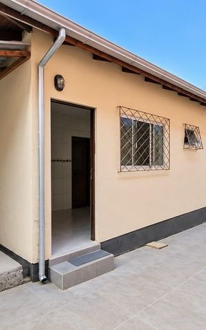Casa para alugar com 75m², 3 quartos e 1 vaga Casa para alugar com 75m², 3 quartos e 1 vagaGaragem