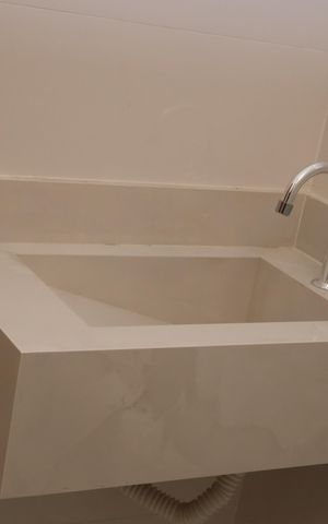 Casa para alugar com 90m², 2 quartos e 1 vagaBanheiro