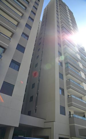 Apartamento à venda com 54m², 2 quartos e 1 vagaFachada e Portaria 