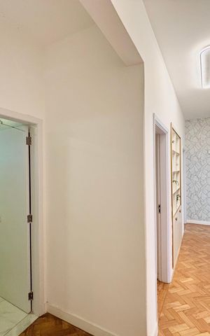 Apartamento à venda com 203m², 4 quartos e 1 vaga