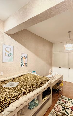 Apartamento à venda com 203m², 4 quartos e 1 vaga
