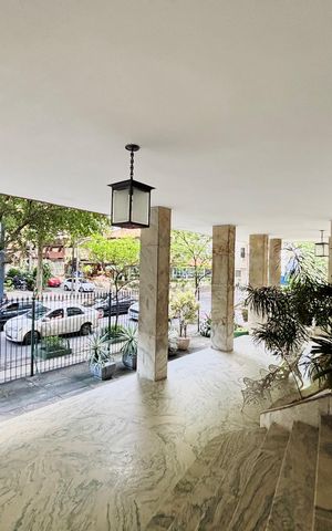 Apartamento à venda com 203m², 4 quartos e 1 vaga