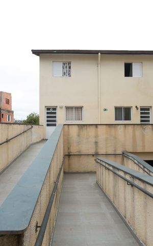 Casa de condomínio à venda com 55m², 2 quartos e 1 vaga Casa de condomínio à venda com 55m², 2 quartos e 1 vagaÁrea comum