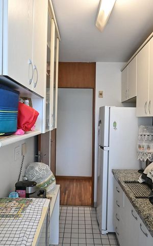 Apartamento à venda com 54m², 2 quartos e 1 vagaCozinha