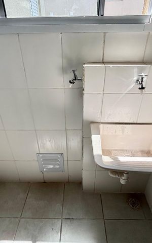 Apartamento para alugar com 49m², 2 quartos e 1 vaga Apartamento para alugar com 49m², 2 quartos e 1 vagaÁrea de serviço