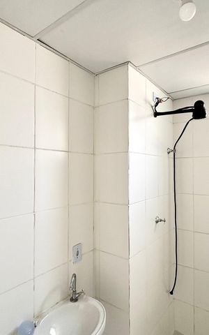 Apartamento para alugar com 49m², 2 quartos e 1 vaga Apartamento para alugar com 49m², 2 quartos e 1 vagaBanheiro 1