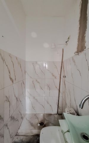 Studio para alugar com 27m², 1 quarto e sem vaga Studio para alugar com 27m², 1 quarto e sem vagaBanheiro