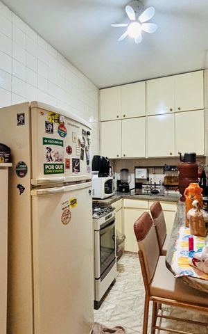 Apartamento à venda com 65m², 1 quarto e 1 vaga