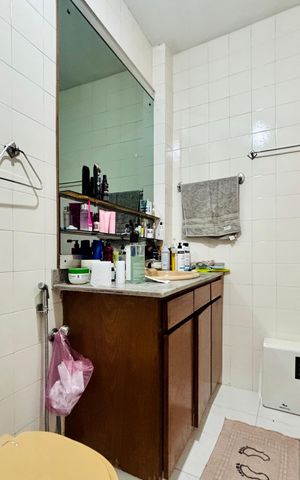 Apartamento à venda com 65m², 1 quarto e 1 vaga