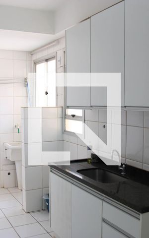 Apartamento para alugar com 70m², 2 quartos e 2 vagasCozinha e Área de Serviço