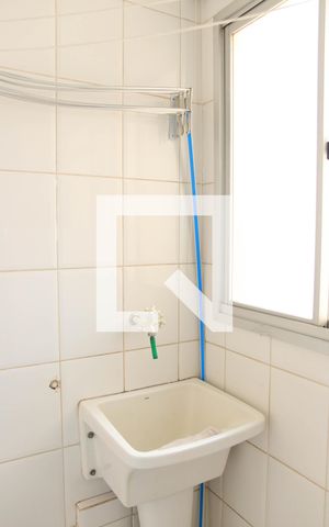 Apartamento para alugar com 70m², 2 quartos e 2 vagasCozinha e Área de Serviço