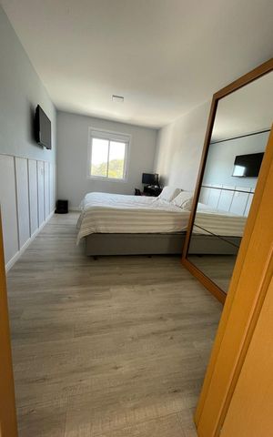 Apartamento à venda com 101m², 3 quartos e 2 vagas Apartamento à venda com 101m², 3 quartos e 2 vagasSuíte