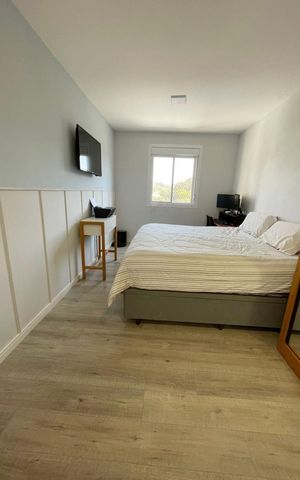 Apartamento à venda com 101m², 3 quartos e 2 vagas Apartamento à venda com 101m², 3 quartos e 2 vagasSuíte