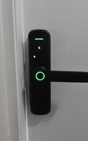 Apartamento à venda com 45m², 2 quartos e 1 vagaFechadura eletrônica