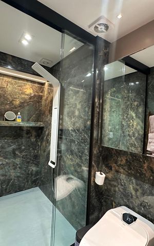Apartamento para alugar com 88m², 2 quartos e 3 vagas Apartamento para alugar com 88m², 2 quartos e 3 vagasBanheiro da Suíte