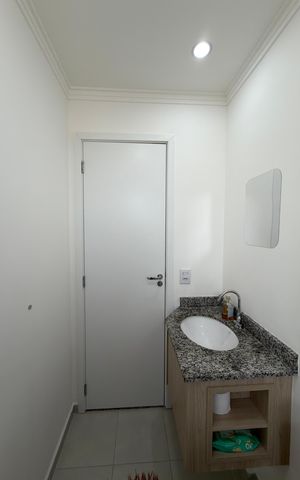 Apartamento à venda com 65m², 2 quartos e 2 vagas Apartamento à venda com 65m², 2 quartos e 2 vagasQuarto 1 - Suíte Banheiro