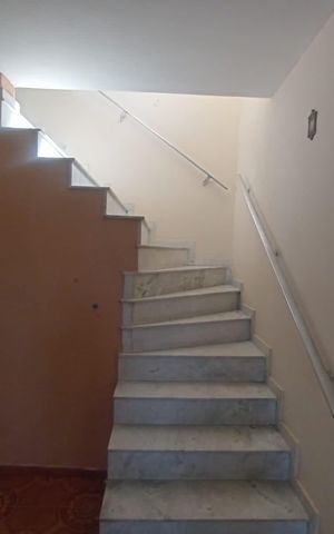 Casa para alugar com 90m², 3 quartos e 1 vaga Casa para alugar com 90m², 3 quartos e 1 vagaSala