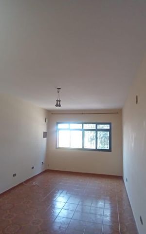 Casa para alugar com 90m², 3 quartos e 1 vaga Casa para alugar com 90m², 3 quartos e 1 vagaSala