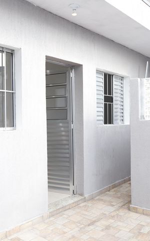 Casa para alugar com 30m², 1 quarto e sem vagaÁrea de Serviço