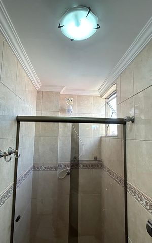 Apartamento para alugar com 182m², 4 quartos e 2 vagas