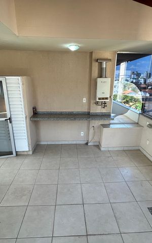 Apartamento para alugar com 182m², 4 quartos e 2 vagas