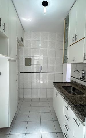 Apartamento para alugar com 182m², 4 quartos e 2 vagas