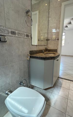 Apartamento para alugar com 182m², 4 quartos e 2 vagas