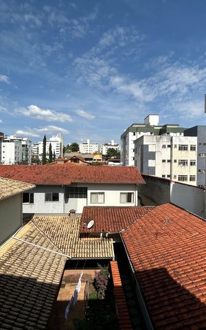 Apartamento para alugar com 182m², 4 quartos e 2 vagas