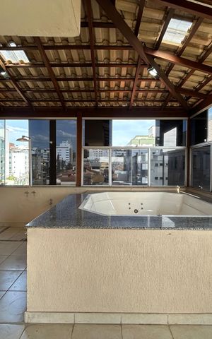 Apartamento para alugar com 182m², 4 quartos e 2 vagas