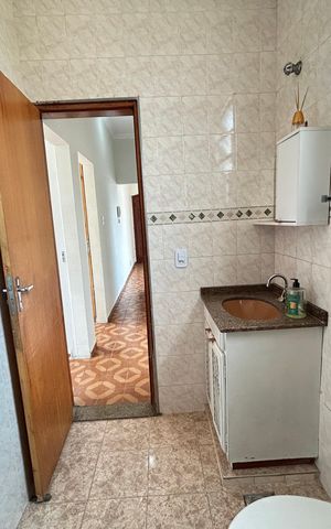 Apartamento para alugar com 63m², 2 quartos e sem vagaBanheiro