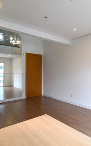 Apartamento à venda com 71m², 2 quartos e 2 vagasSala