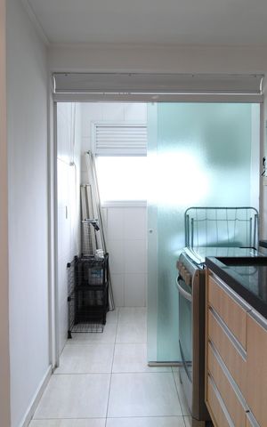 Apartamento à venda com 71m², 2 quartos e 2 vagasCozinha e Área de Serviço