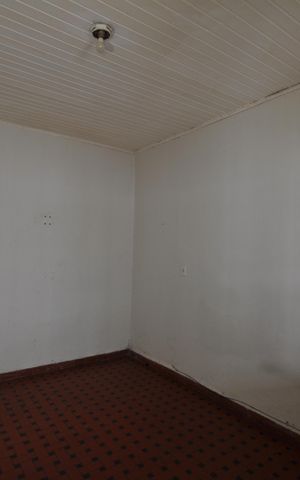Casa para alugar com 35m², 1 quarto e sem vagaQuarto