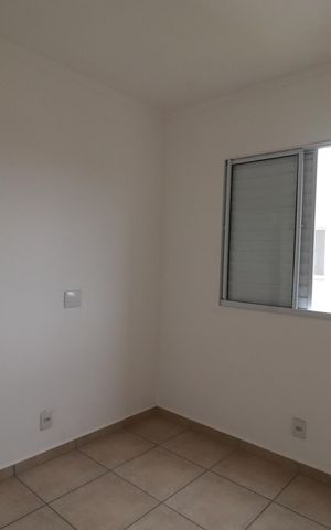 Apartamento para alugar com 39m², 2 quartos e 1 vagaQuarto 2