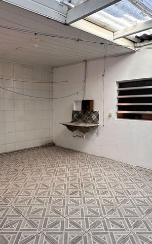 Casa para alugar com 90m², 1 quarto e sem vaga Casa para alugar com 90m², 1 quarto e sem vagaQuintal