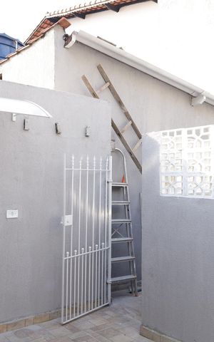 Casa para alugar com 30m², 1 quarto e sem vagaÁrea de Serviço