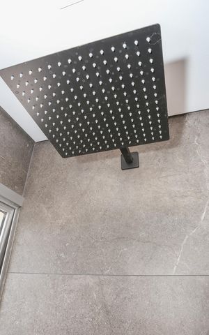 Apartamento à venda com 96m², 3 quartos e 3 vagas Apartamento à venda com 96m², 3 quartos e 3 vagasBanheiro da suíte 3