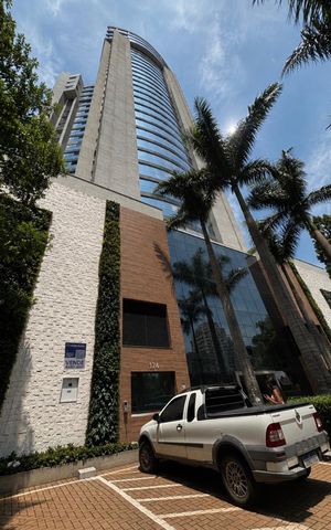 Apartamento à venda com 70m², 2 quartos e 1 vaga Apartamento à venda com 70m², 2 quartos e 1 vagaFachada
