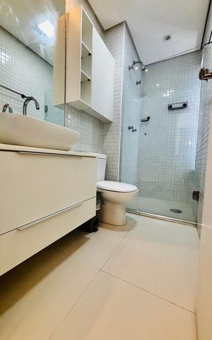 Apartamento à venda com 70m², 2 quartos e 1 vaga Apartamento à venda com 70m², 2 quartos e 1 vagaBanheiro da Suíte